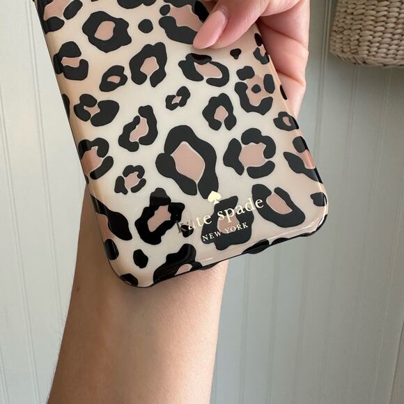 Kate Spade Hybrid Hardshell Case Leopard Print For iPhone 6 - Picture 3 of 4